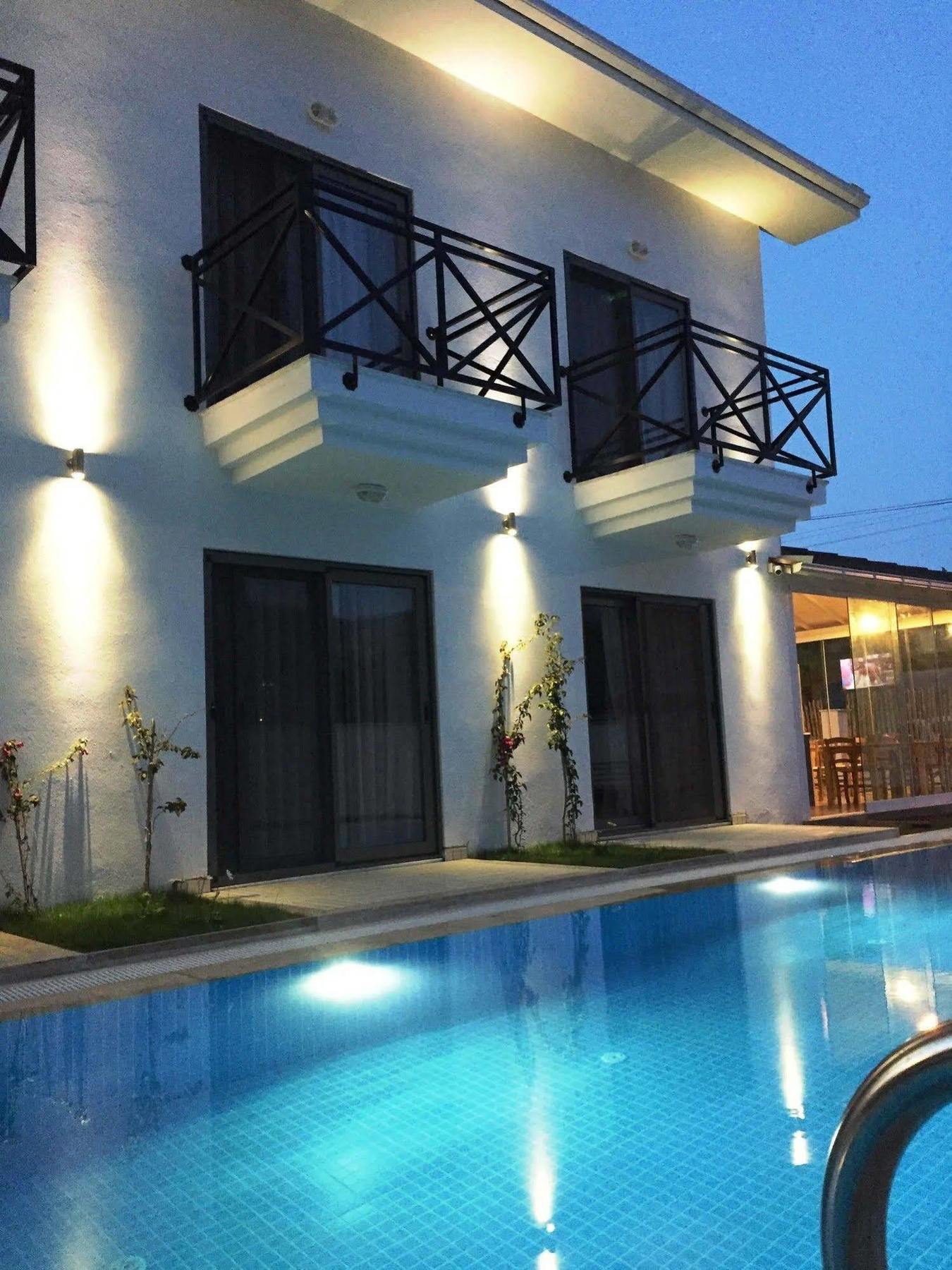 Casa Pallet Hotel (Adults Only) داليان المظهر الخارجي الصورة